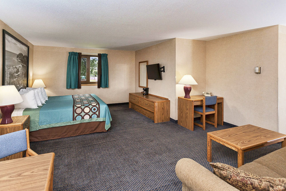 Hotel Super 8 By Wyndham Duluth Exterior foto